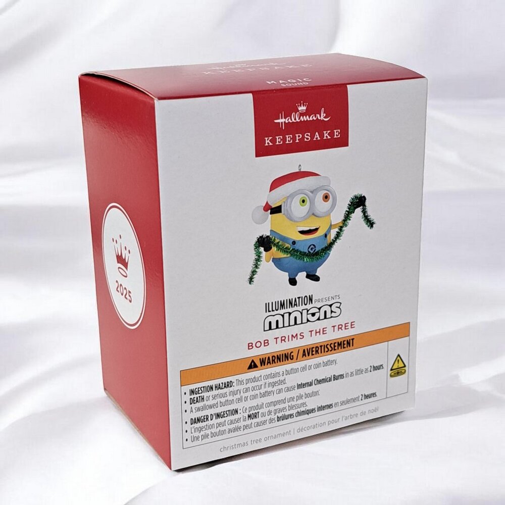 2025 Hallmark Keepsake Ornament Minions BOB TRIMS THE TREE Magic Sound NIB